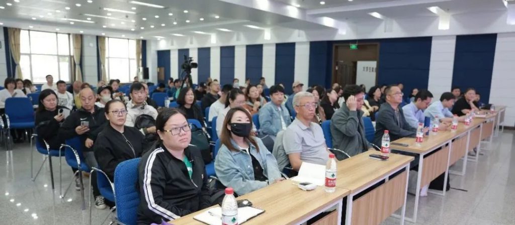 黑龙江省科技特长生发展规划论坛（哈尔滨站第一场）在哈尔滨理工大学成功举办