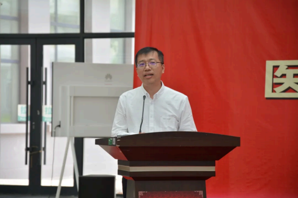 黑龙江省计算机学会智慧医疗专业委员会走进哈尔滨市第六医院活动顺利举行